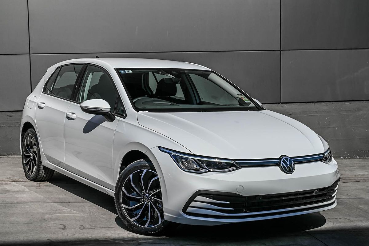 2024 Volkswagen Golf 110TSI Life 8