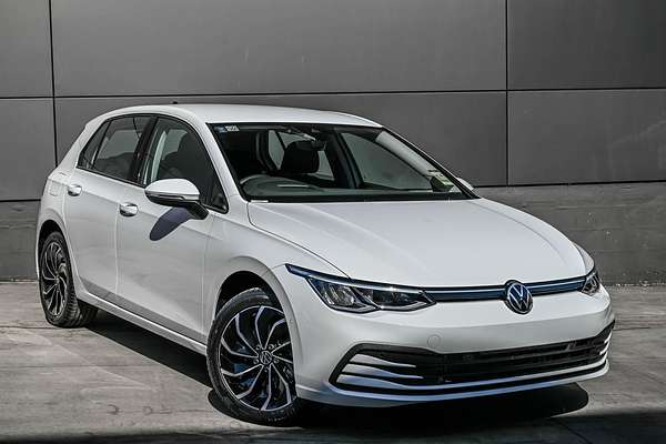 2024 Volkswagen Golf 110TSI Life 8