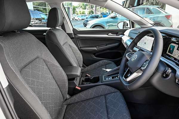 2024 Volkswagen Golf 110TSI Life 8