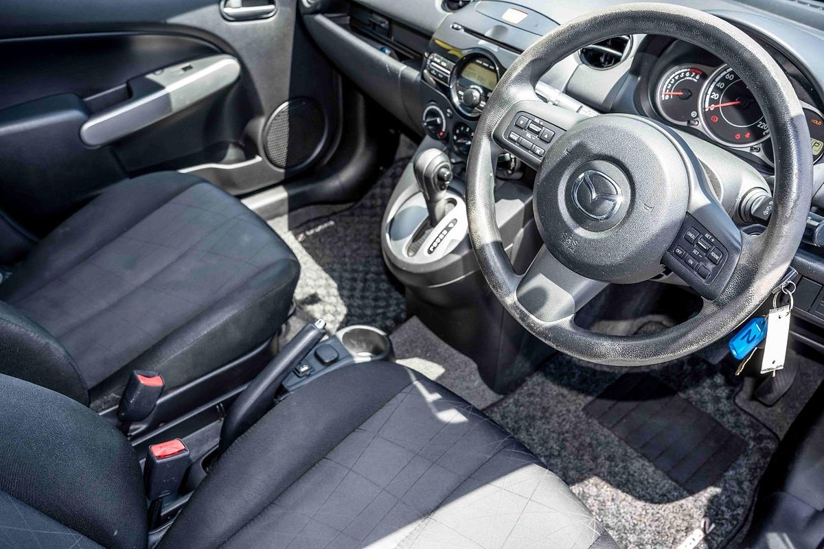 2014 Mazda 2 Neo Sport DE Series 2