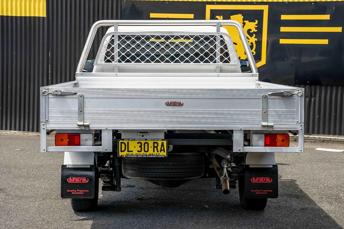 2017 Toyota Hilux Workmate TGN121R Rear Wheel Drive