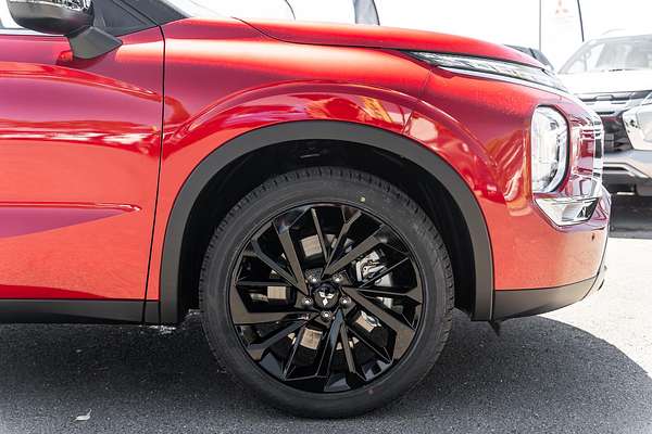 2024 Mitsubishi Outlander Black Edition ZM