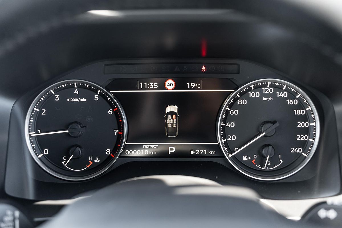 2024 Mitsubishi Outlander Black Edition ZM