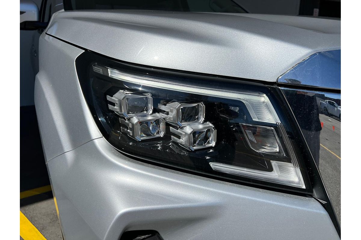 2024 Nissan Navara ST D23 4X4