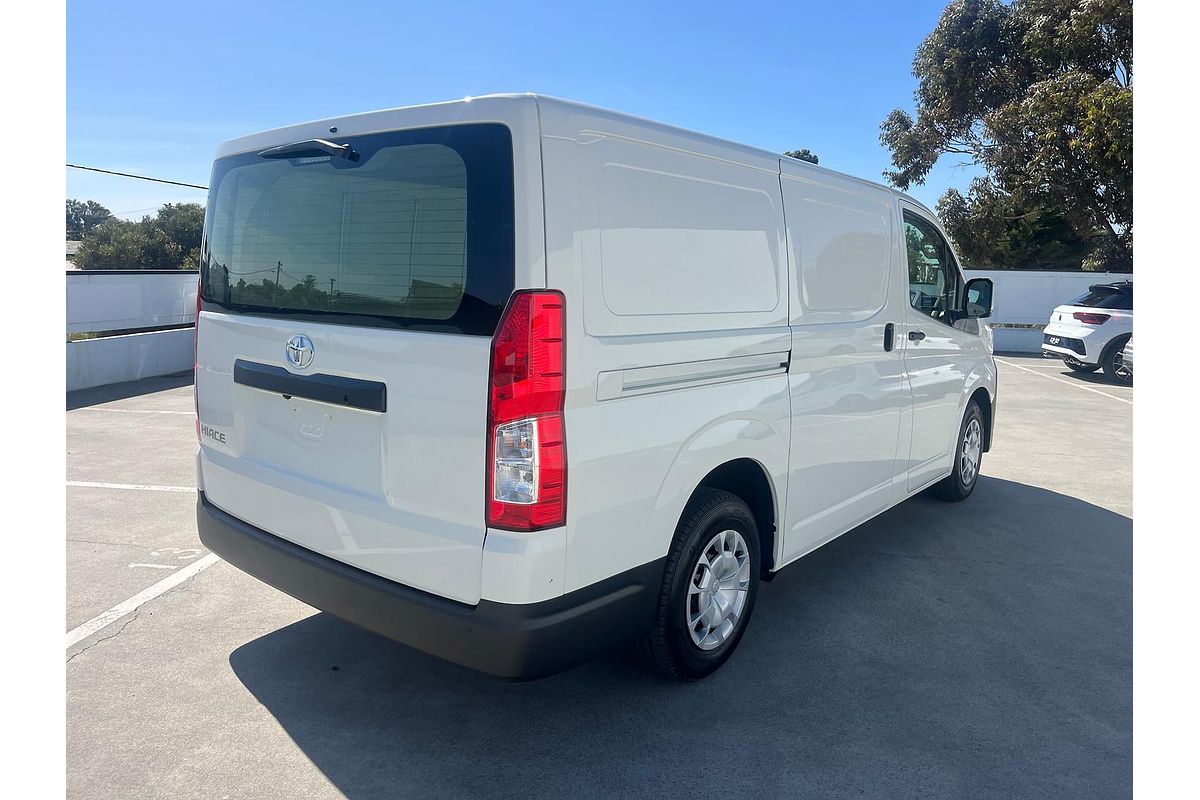 2024 Toyota Hiace GDH300R LWB