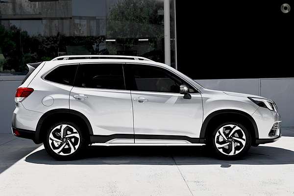 2024 Subaru Forester 2.5i-S S5