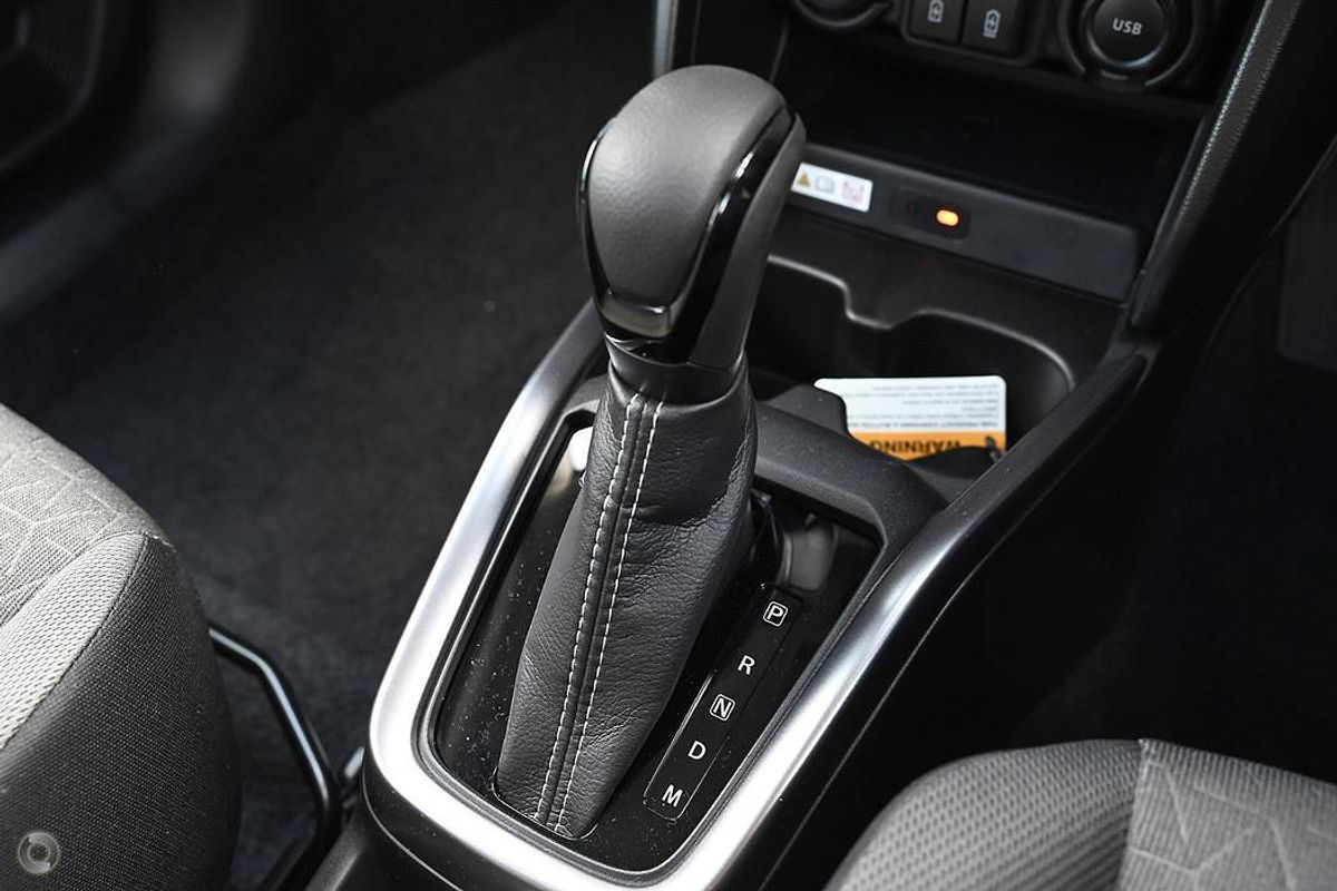 2024 Suzuki Swift Hybrid UZ