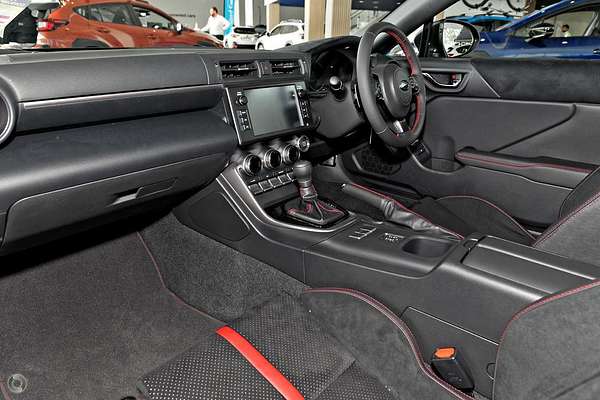 2024 Subaru BRZ S ZD8