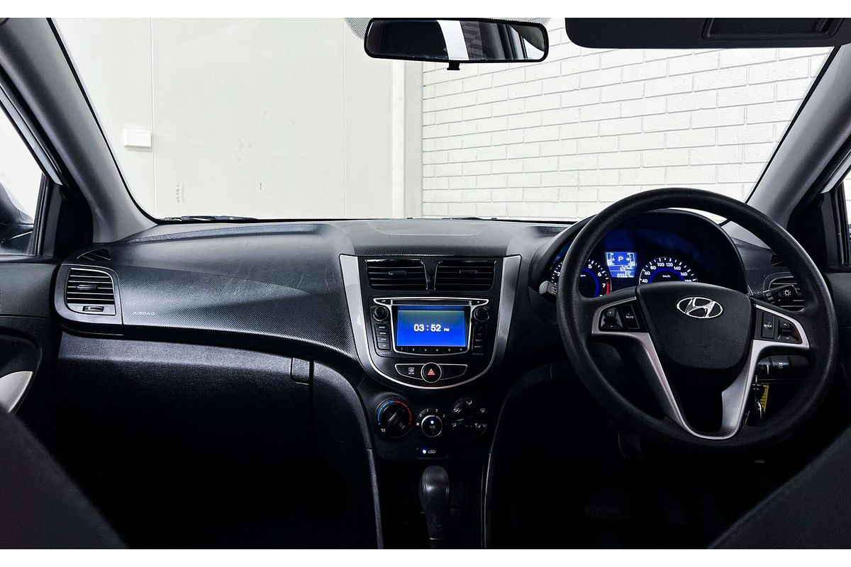 2015 Hyundai Accent Active RB3