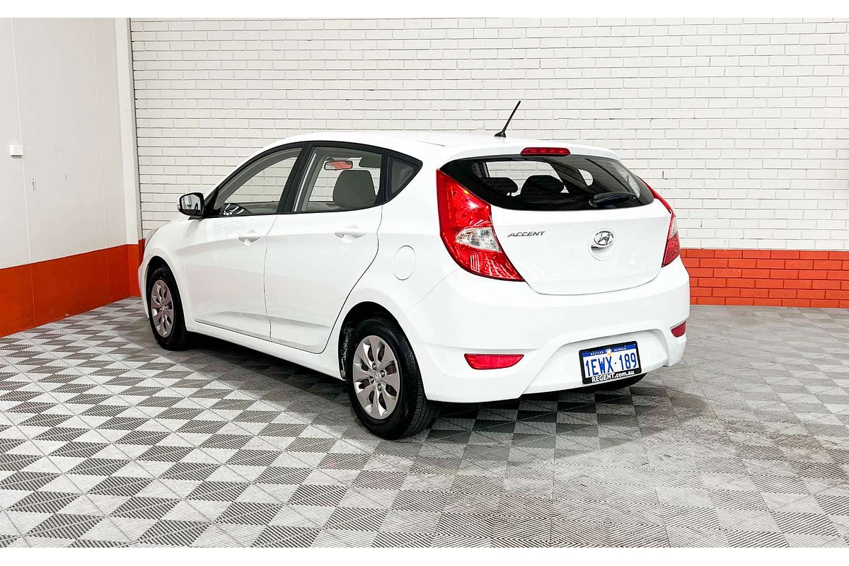 2015 Hyundai Accent Active RB3