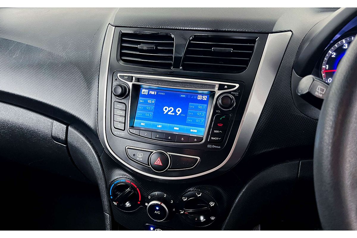 2015 Hyundai Accent Active RB3