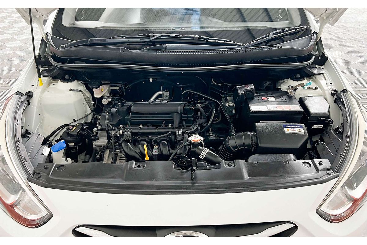 2015 Hyundai Accent Active RB3