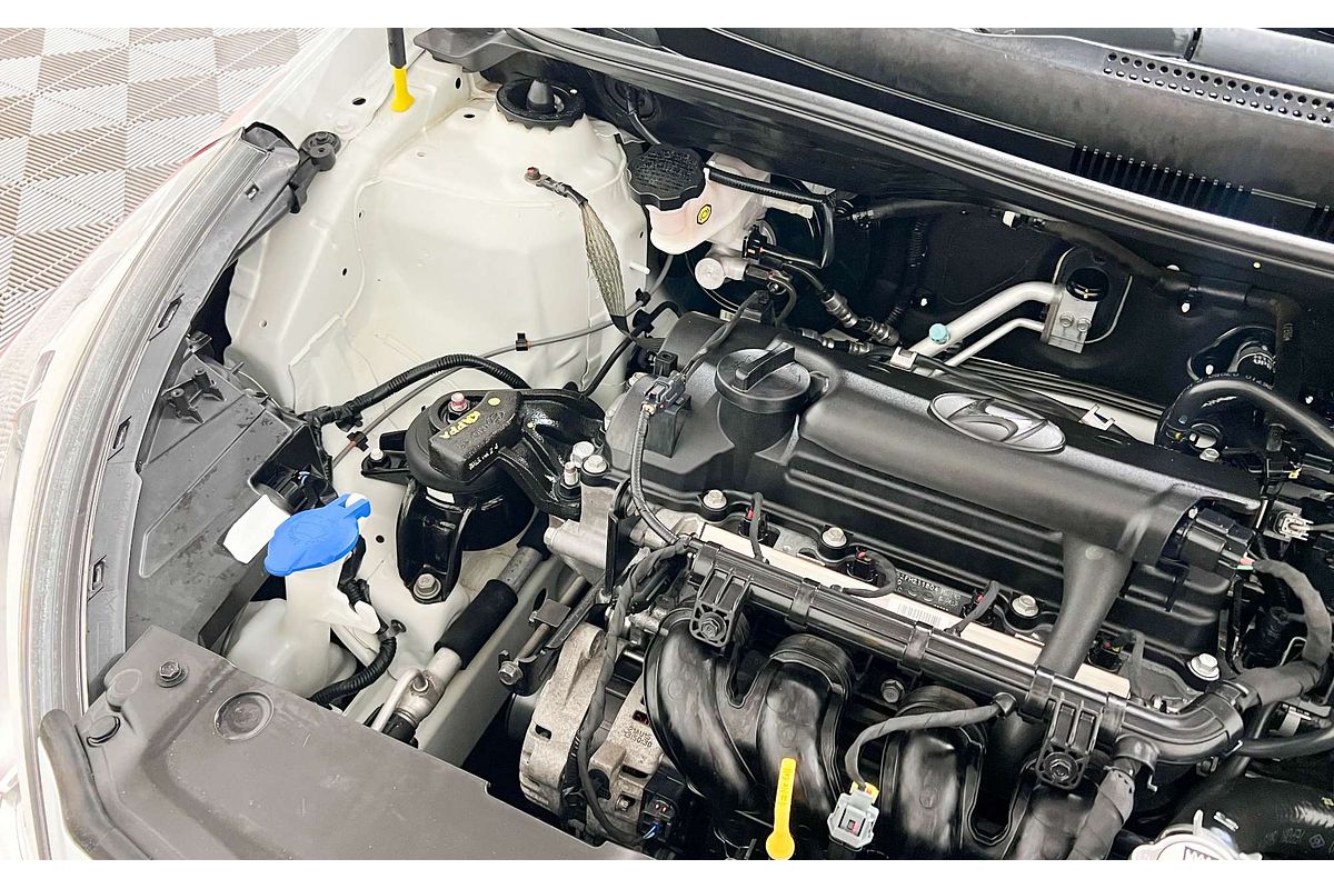 2015 Hyundai Accent Active RB3