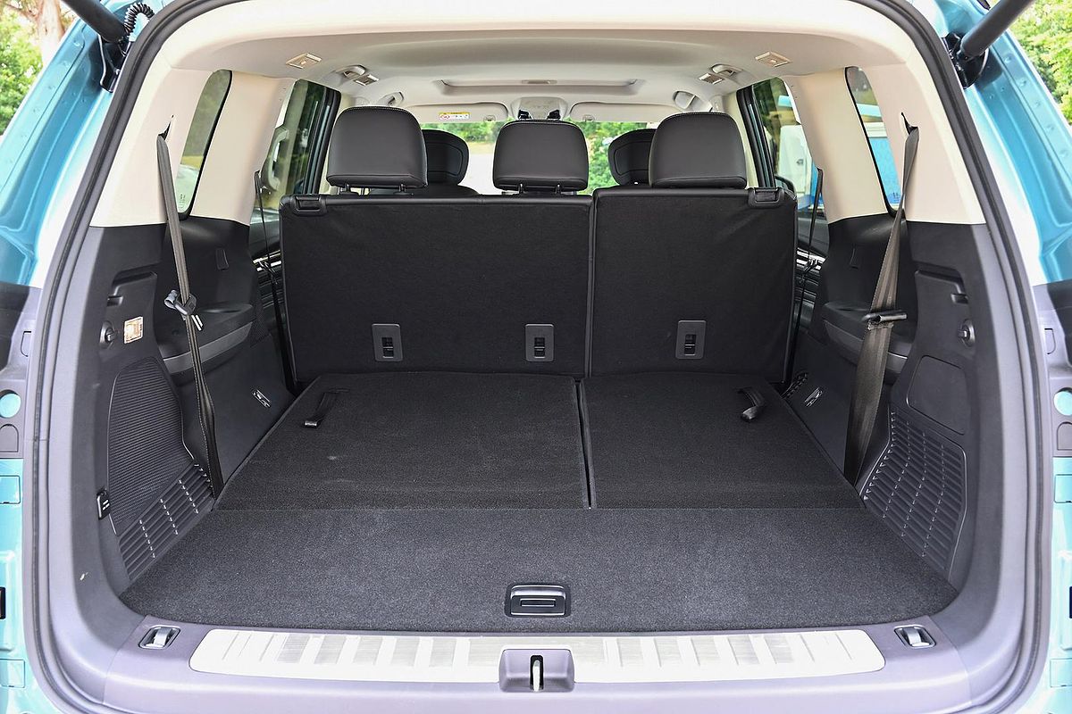 2024 LDV D90 Executive SV9A