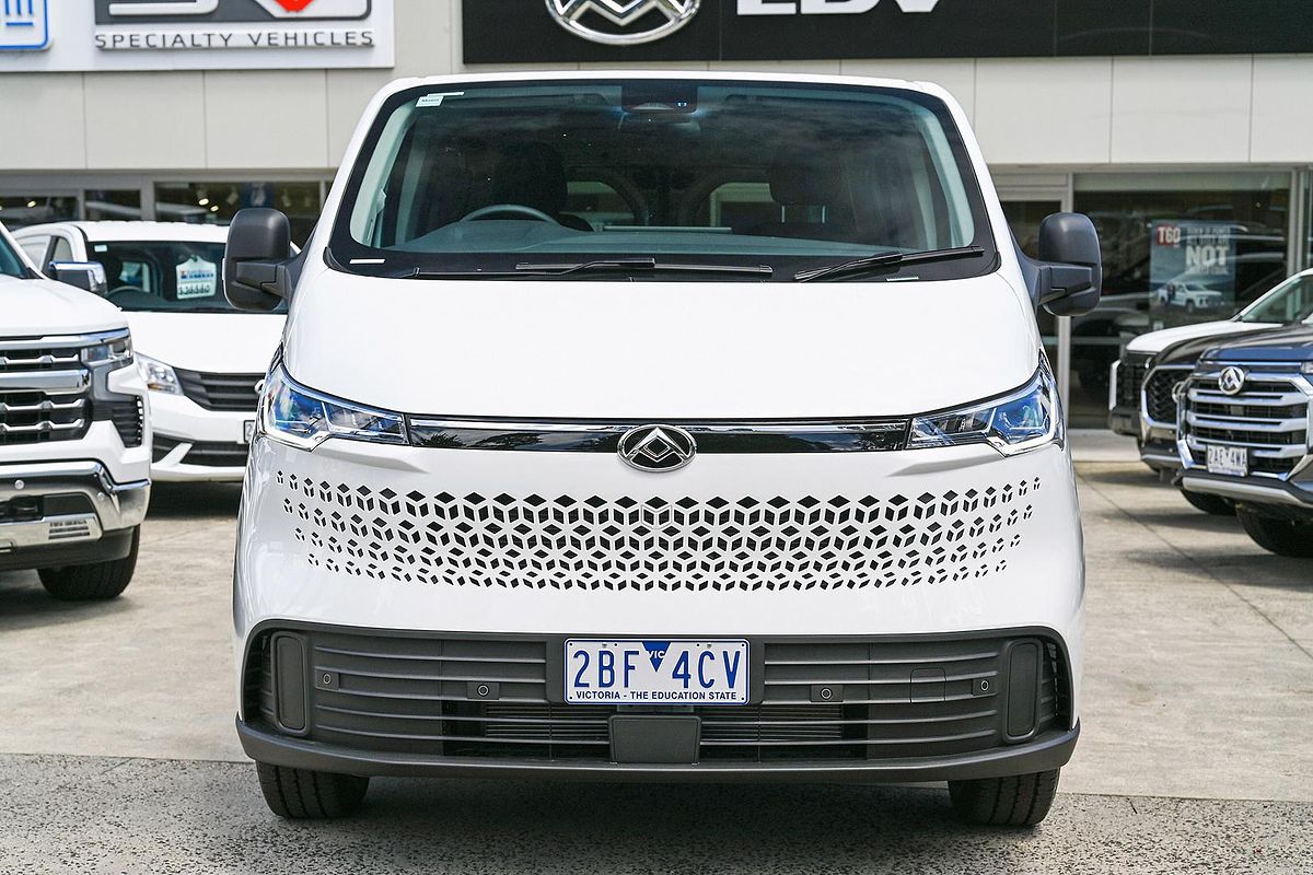 2024 LDV Deliver 7 SWB