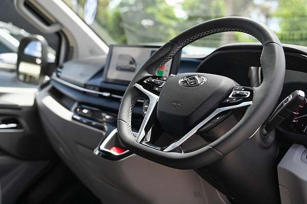 2024 LDV Deliver 7 SWB