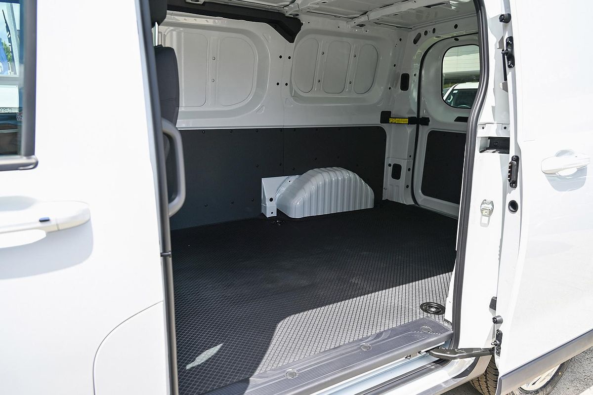 2024 LDV Deliver 7 SWB