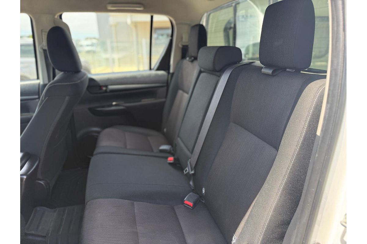2018 Toyota Hilux SR GUN126R 4X4