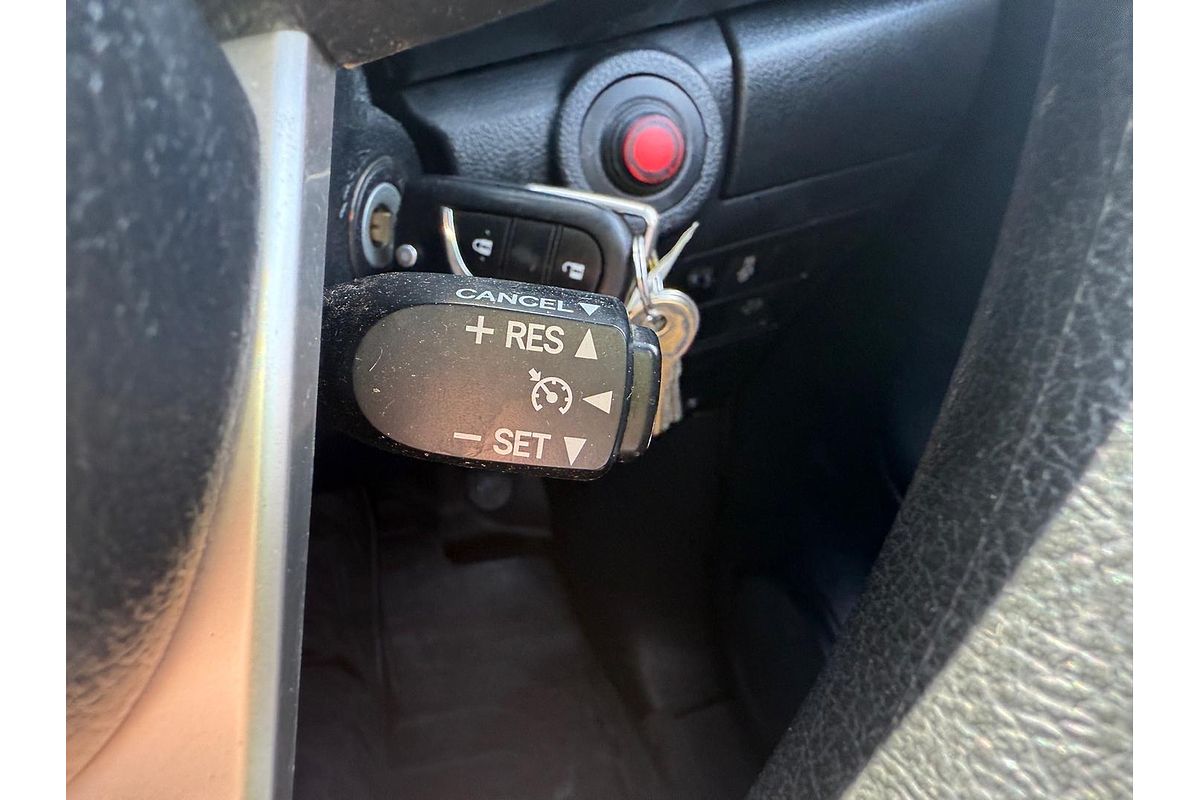 2018 Toyota Hilux SR GUN126R 4X4
