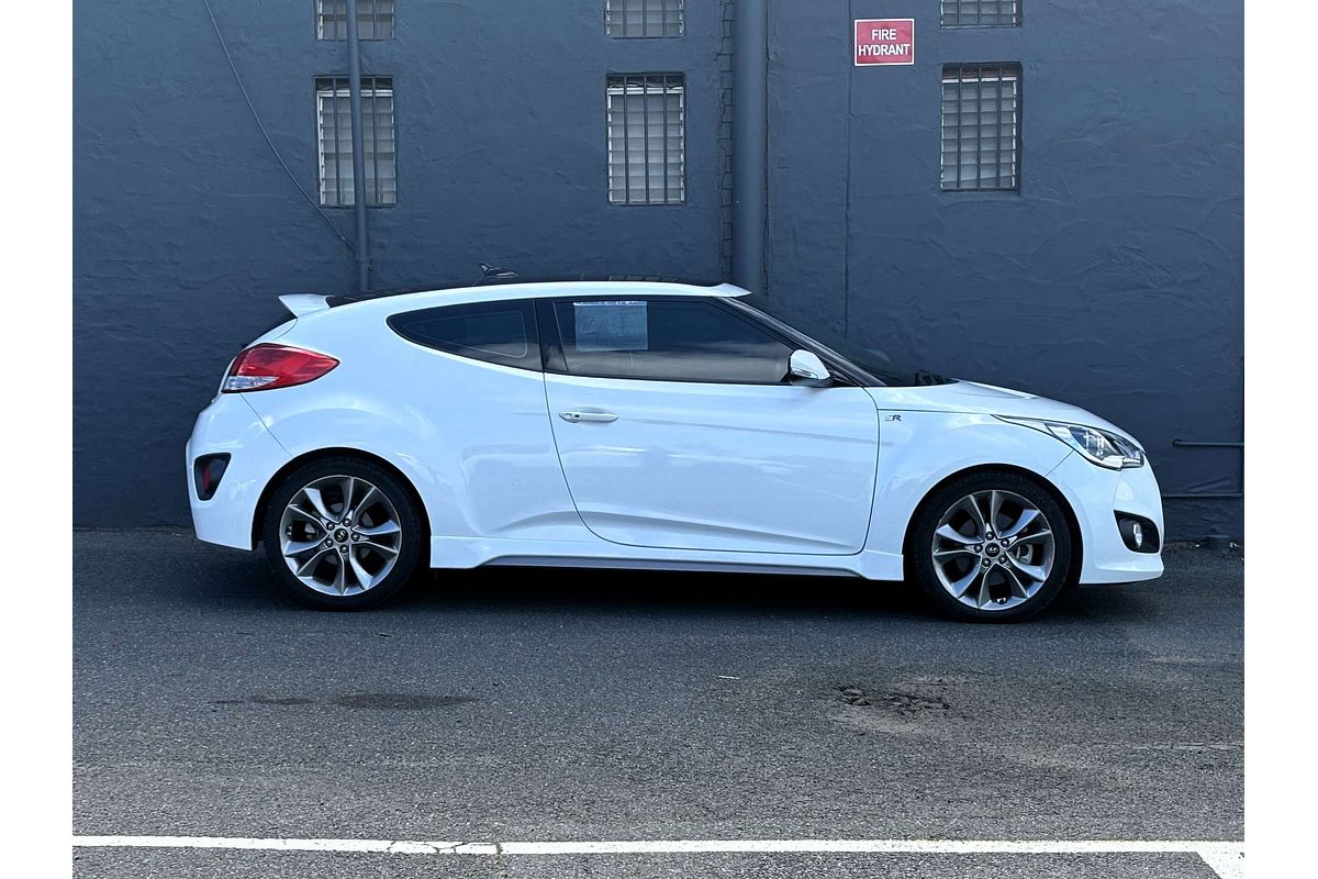2016 Hyundai Veloster SR Turbo FS4 Series II