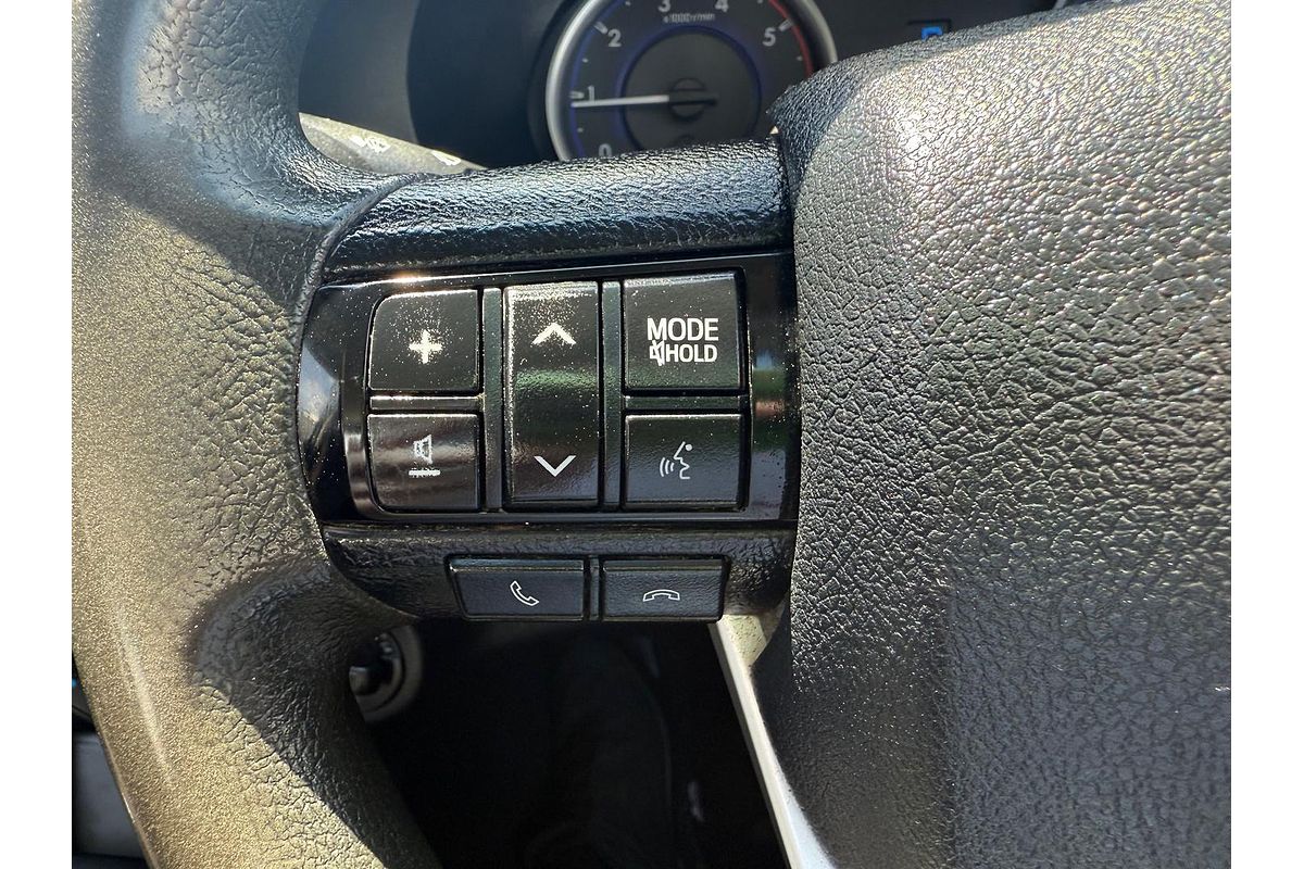 2017 Toyota Hilux SR GUN126R 4X4