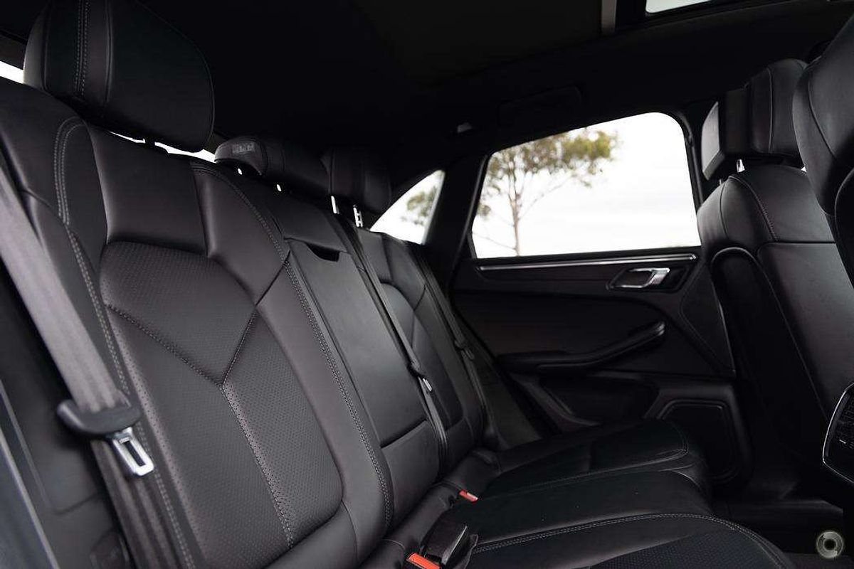 2019 Porsche Macan 95B