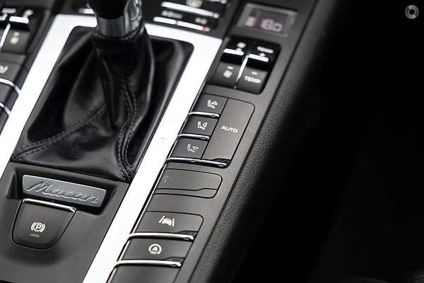 2019 Porsche Macan 95B