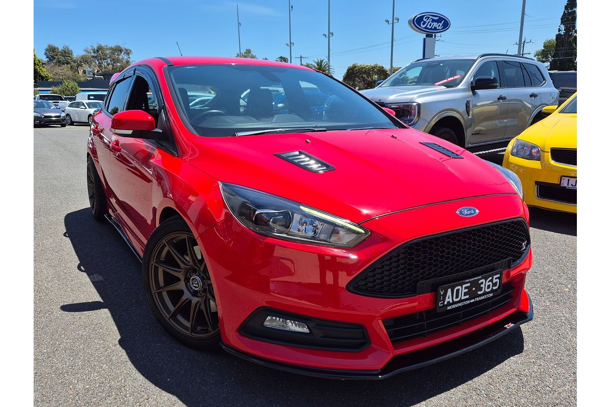 2017 Ford Focus ST LZ