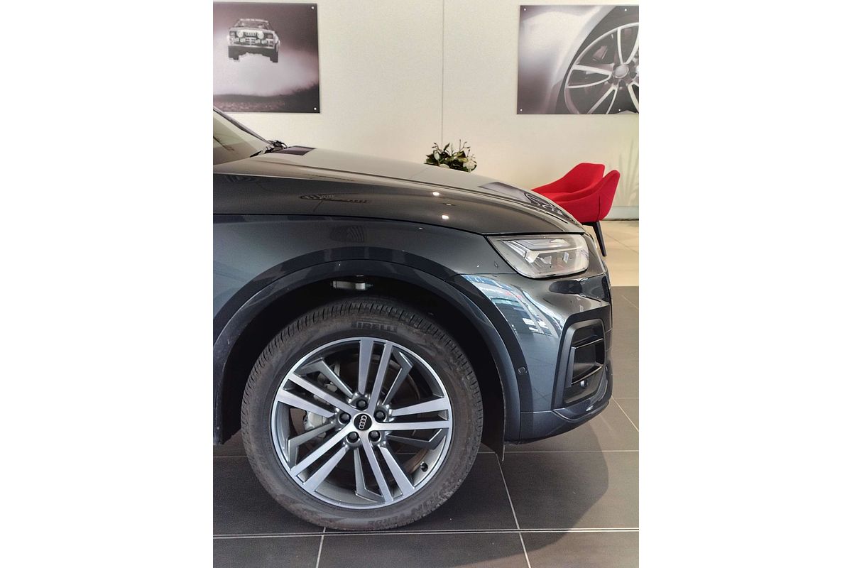 2023 Audi Q5 45 TFSI Sport FY