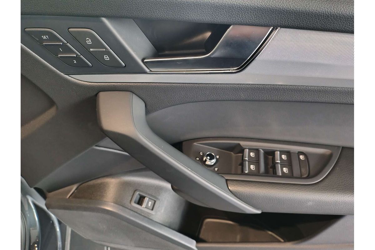 2023 Audi Q5 45 TFSI Sport FY