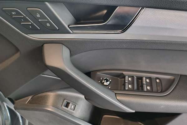 2023 Audi Q5 45 TFSI Sport FY