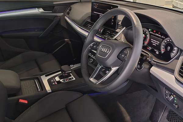 2023 Audi Q5 45 TFSI Sport FY