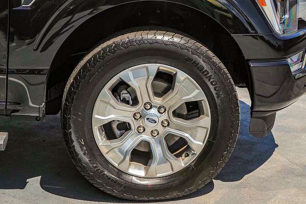 2022 Ford F-150 Platinum 4X4