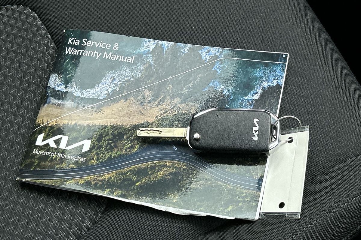 2022 Kia Sportage S NQ5