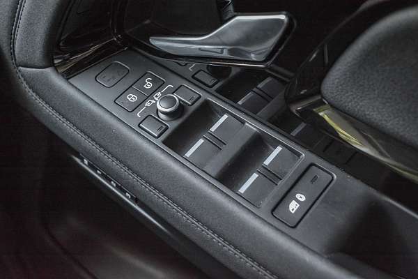 2020 Land Rover Range Rover Evoque P200 SE L551