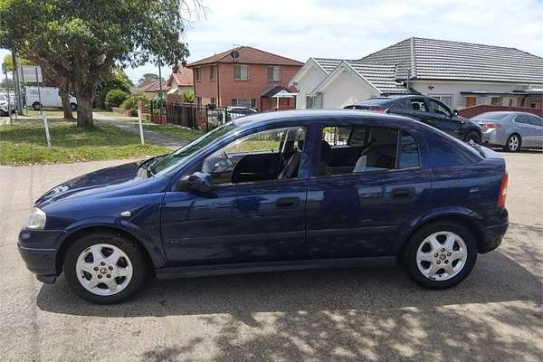 2001 Holden Astra CD TS