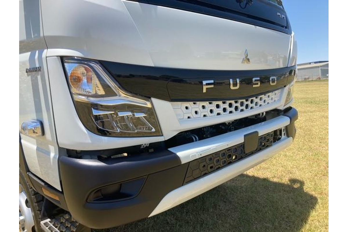2024 Fuso Canter 4x4
