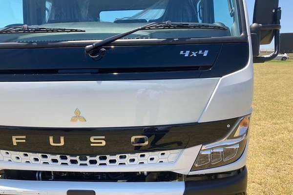 2024 Fuso Canter 4x4