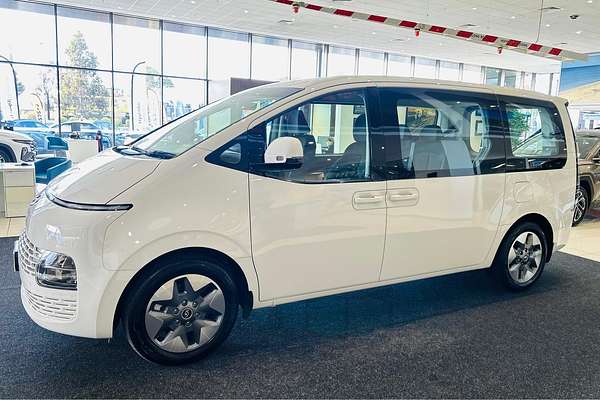 2023 Hyundai STARIA US4.V2