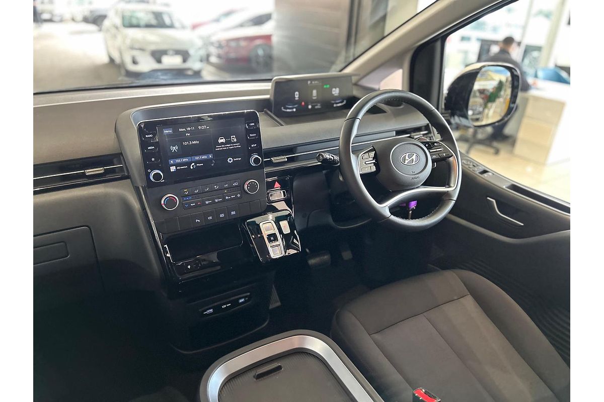 2023 Hyundai STARIA US4.V2