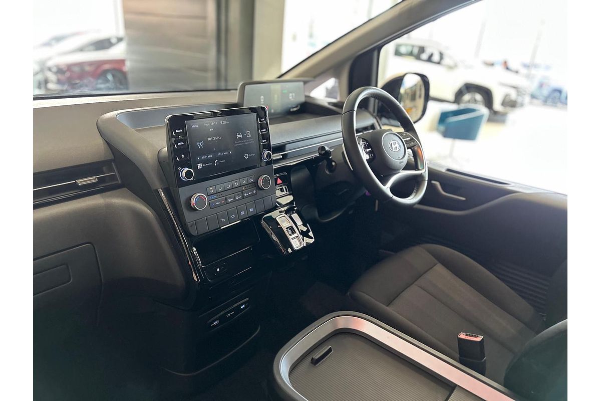 2023 Hyundai STARIA US4.V2