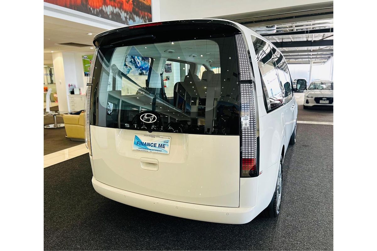 2023 Hyundai STARIA US4.V2