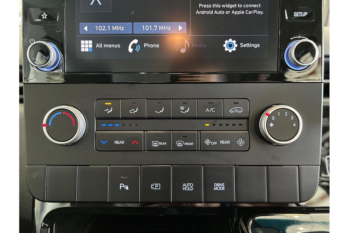 2023 Hyundai STARIA US4.V2