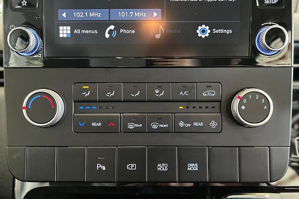 2023 Hyundai STARIA US4.V2