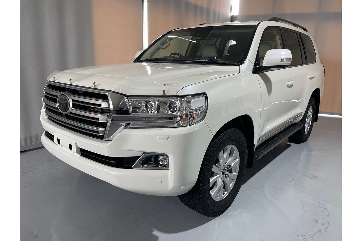 2018 Toyota LANDCRUISER VDJ200R MY16