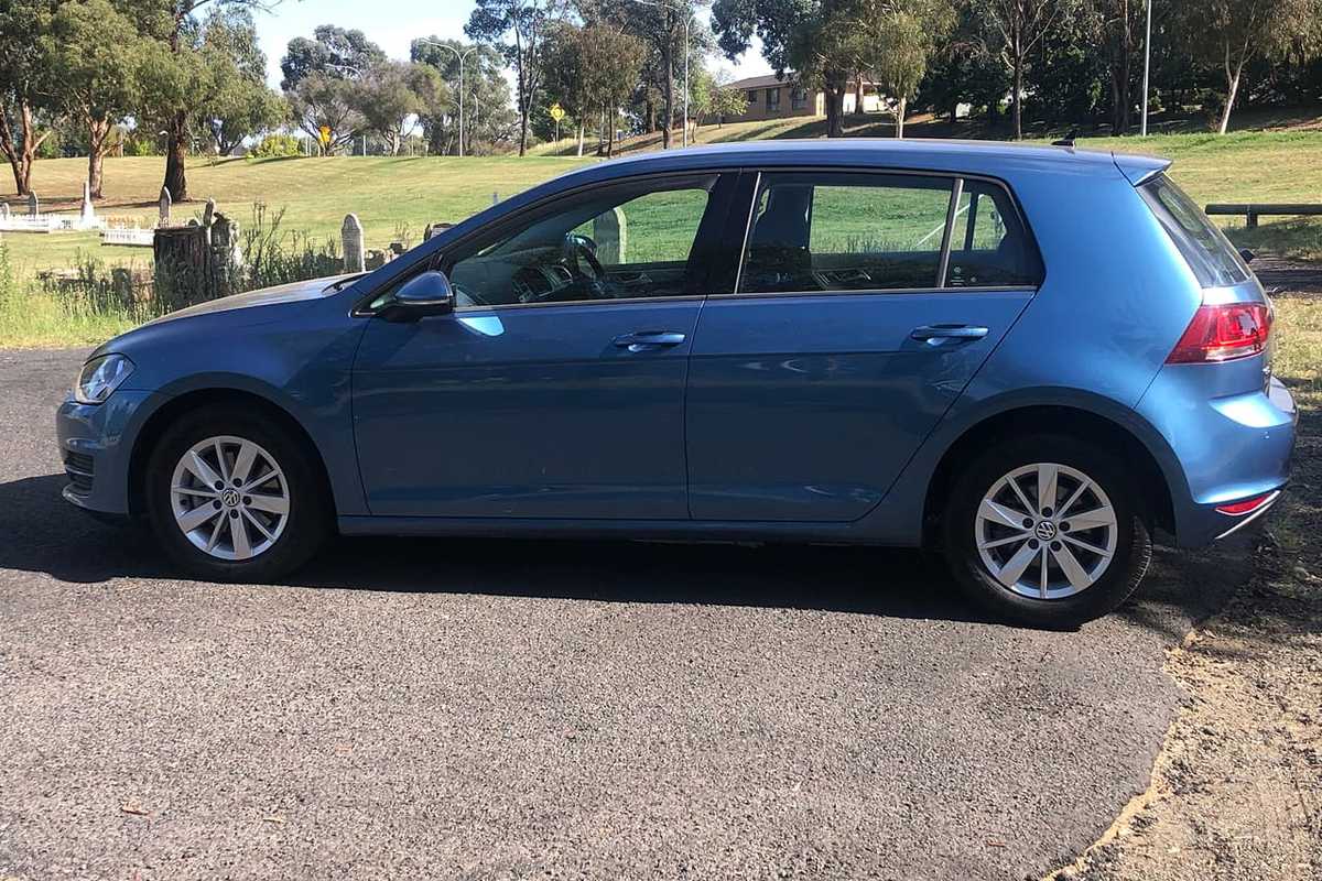 2016 Volkswagen GOLF 92TSI Trendline 7