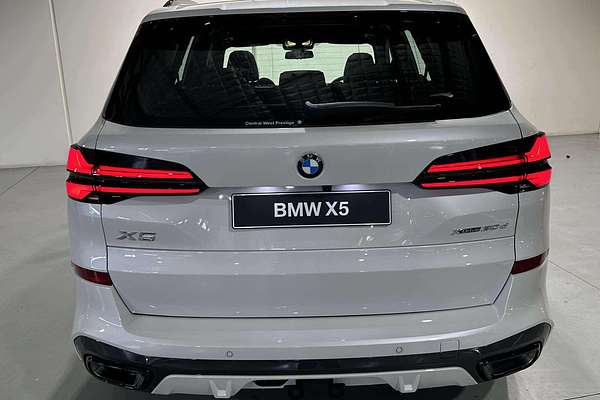 2024 BMW X5 xDrive30d M Sport G05 LCI