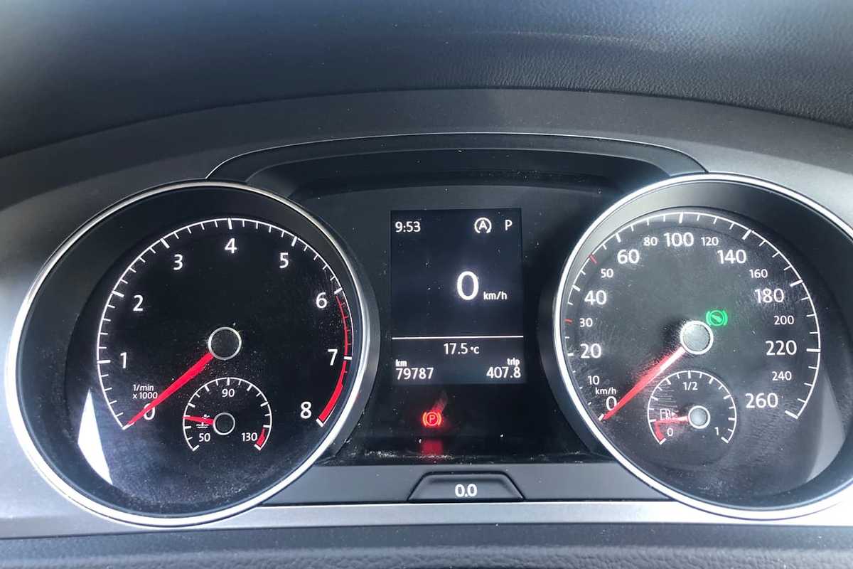 2016 Volkswagen GOLF 92TSI Trendline 7