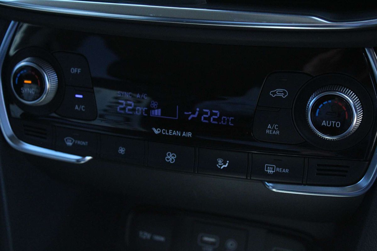 2020 Hyundai Santa Fe Elite TM.2