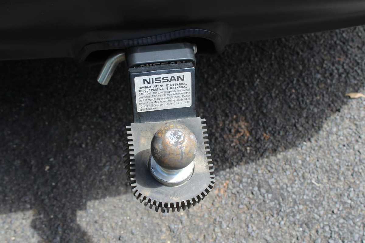 2017 Nissan PATHFINDER ST R52 Series II